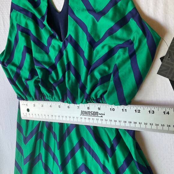 Iz Byer Women Maxi Dress size M Sleeveless Halter V-cut Stretchy Green & Blue - Picture 5 of 9